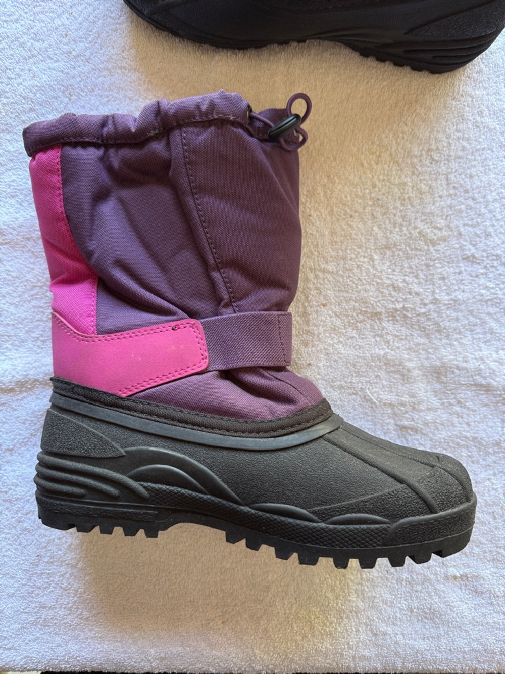 Ozark Trail Girls Purple and Pink Insulated Snow Boots - Picture 3 of 8
